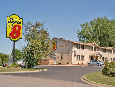 Hotel Super 8 By Wyndham Chaska Exterior foto